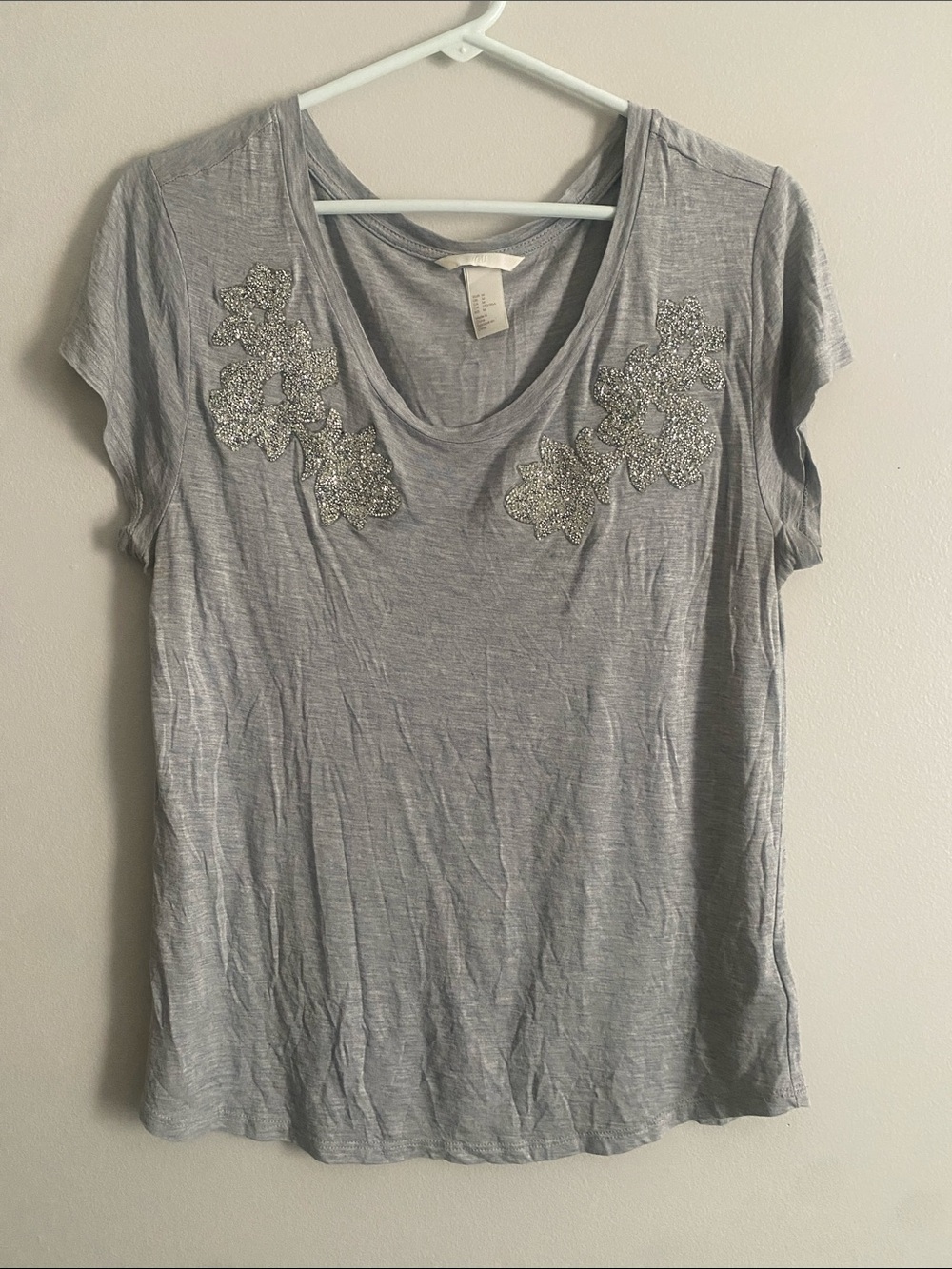 H&M Light Gray Short Sleeve Tee with Silver Sequin Floral Detail